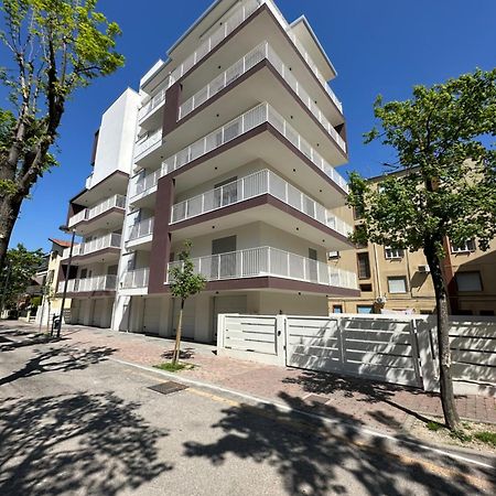 New Residence R1 - Agenzia Cocal 卡奥莱 外观 照片